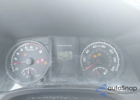 2017 Toyota Tacoma Access Cab z USA, uszkodzony, nr VIN 5TFRX5GN2HX075352